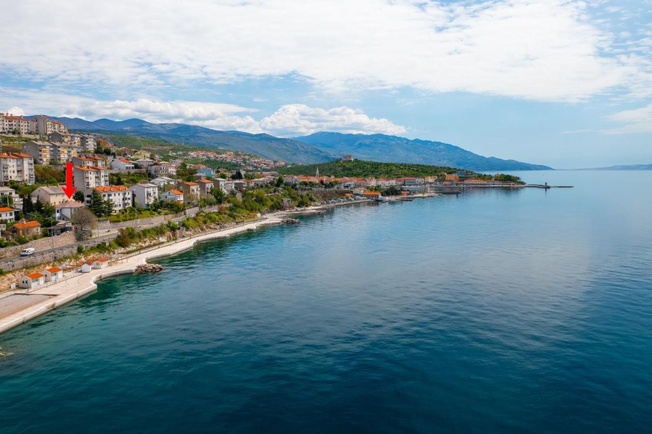 Apartments By The Beach Adela Senj Senj  Luaran gambar