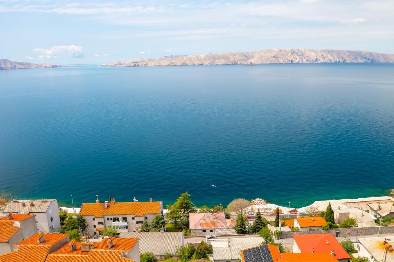 Apartments By The Beach Adela Senj Senj  Luaran gambar
