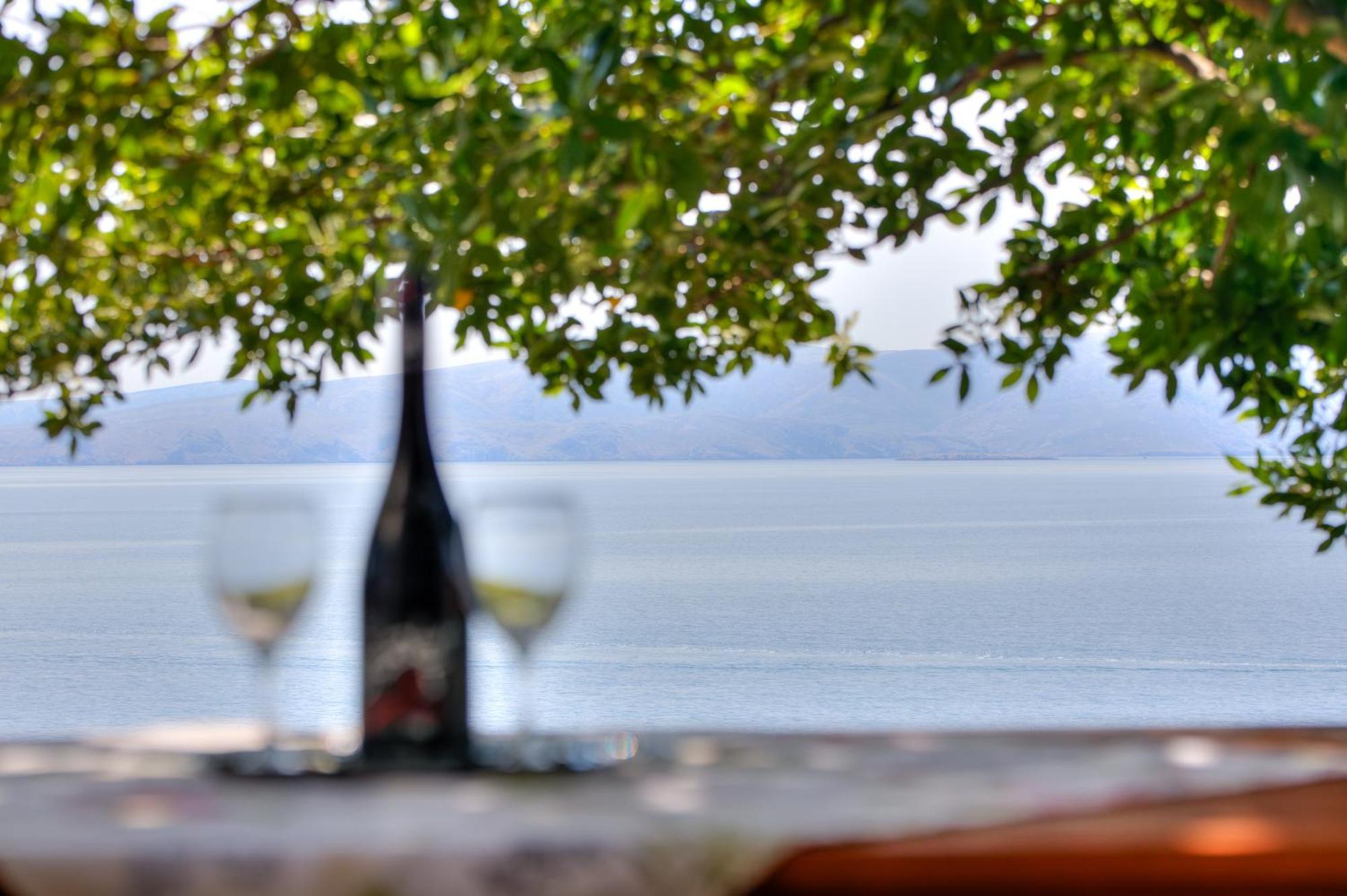 Apartments By The Beach Adela Senj Senj  Luaran gambar