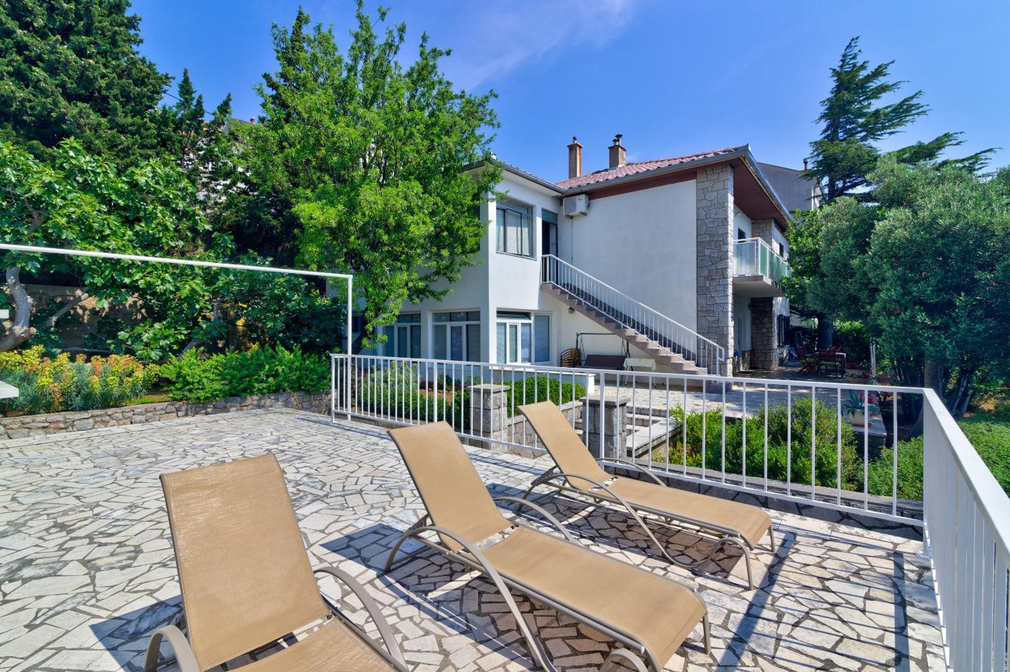 Apartments By The Beach Adela Senj Senj  Luaran gambar